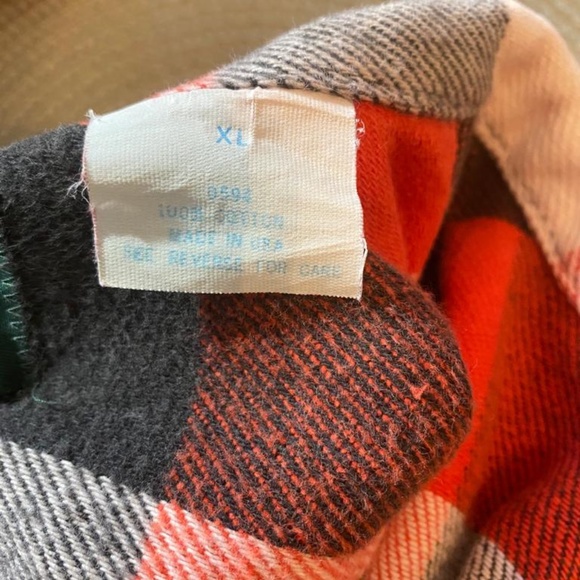 Gander Mountain Red Black White Flannel Shirt - Size XL - Picture 7 of 7